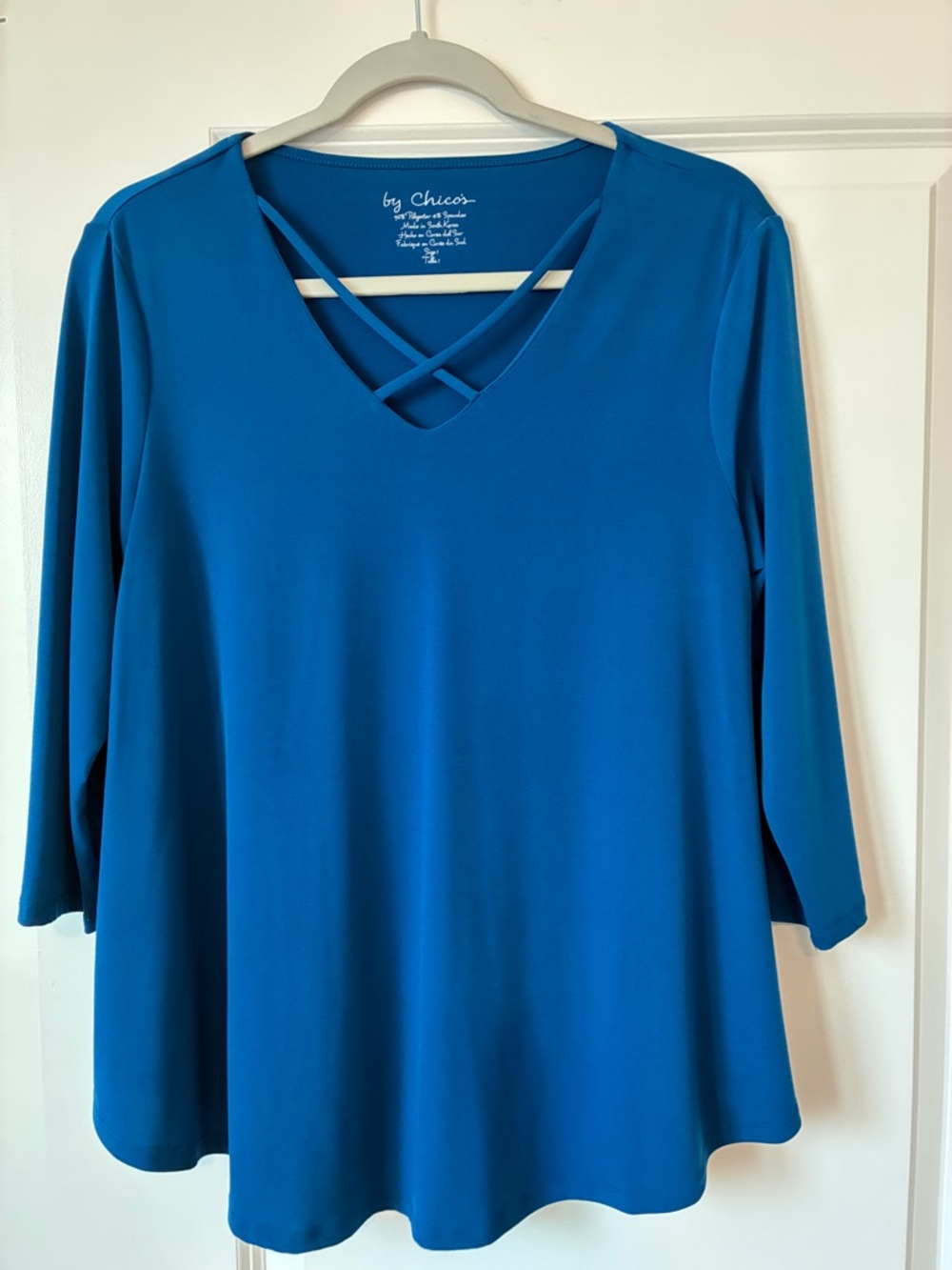 Chico's Size One Teal Criss-Cross V-Neck 3/4 Sleeve Stretch Top